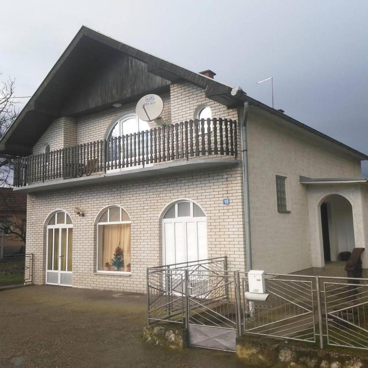 Rooms Mila Rezovac Exteriér fotografie