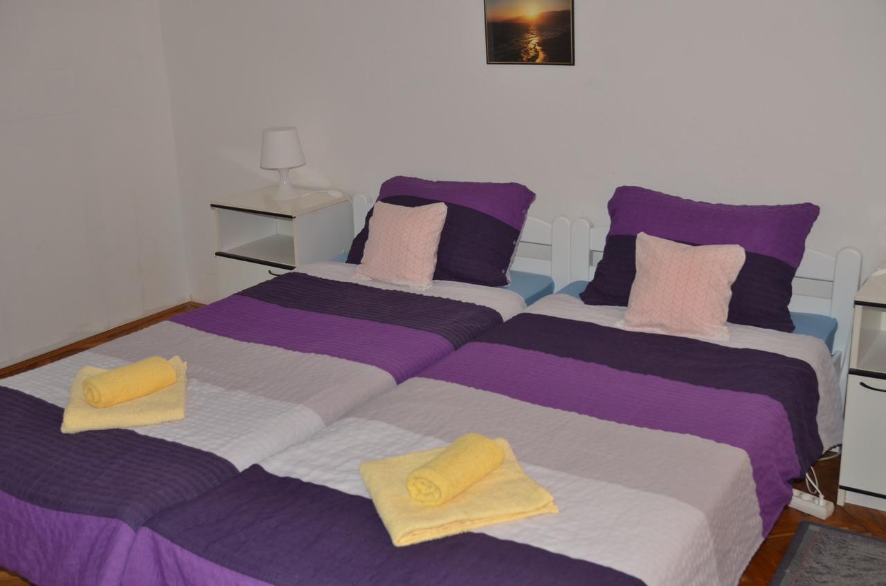 Rooms Mila Rezovac Exteriér fotografie